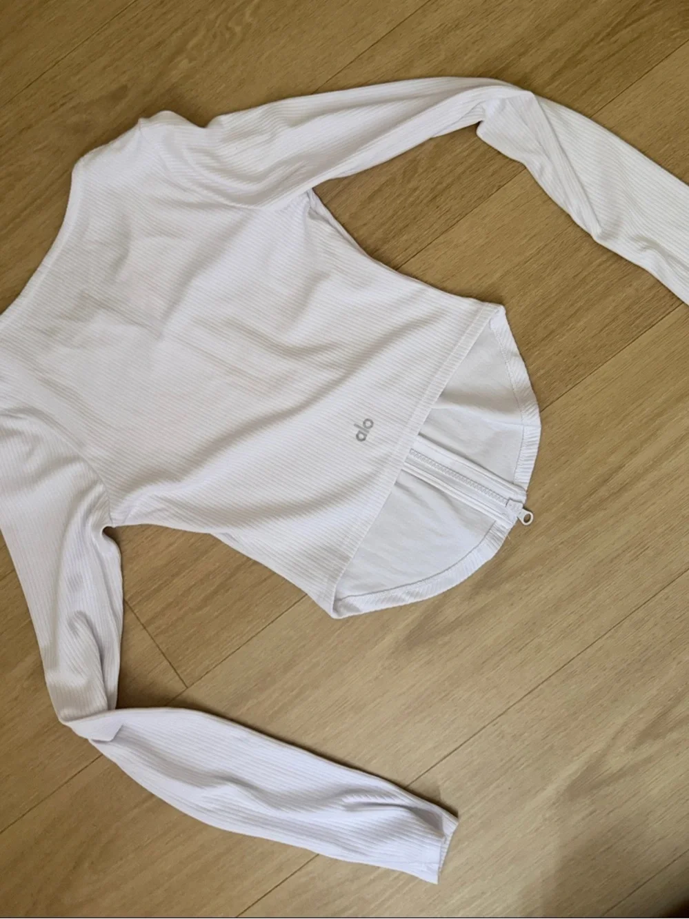 Alo Yoga White Ribbed Zip-Front Long Sleeve Top